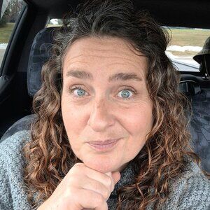 Meet your Posher, Doreen